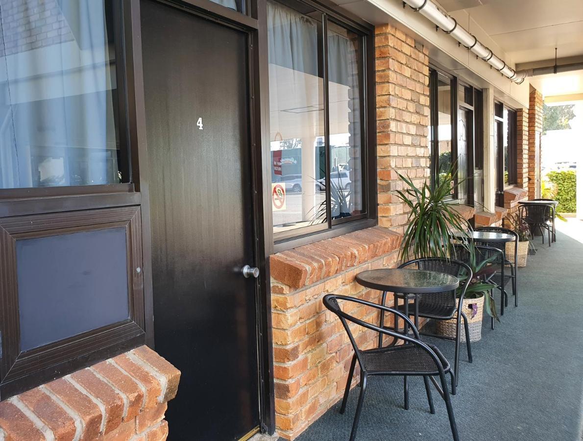 Archer Park Motel Rockhampton Extérieur photo
