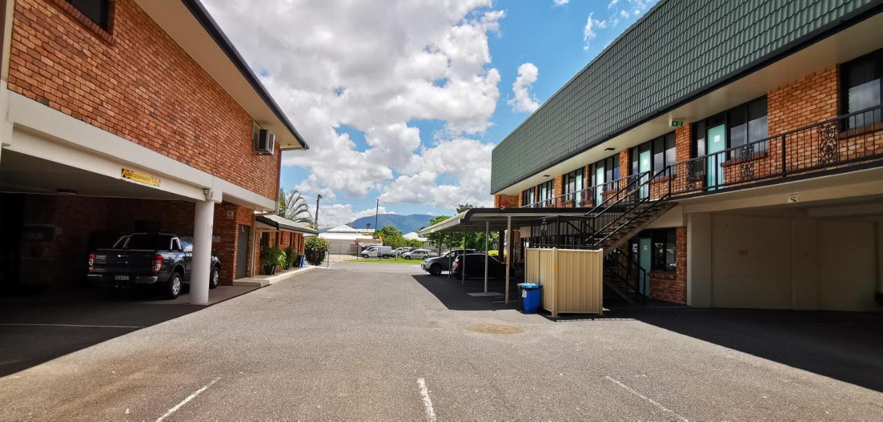 Archer Park Motel Rockhampton Extérieur photo